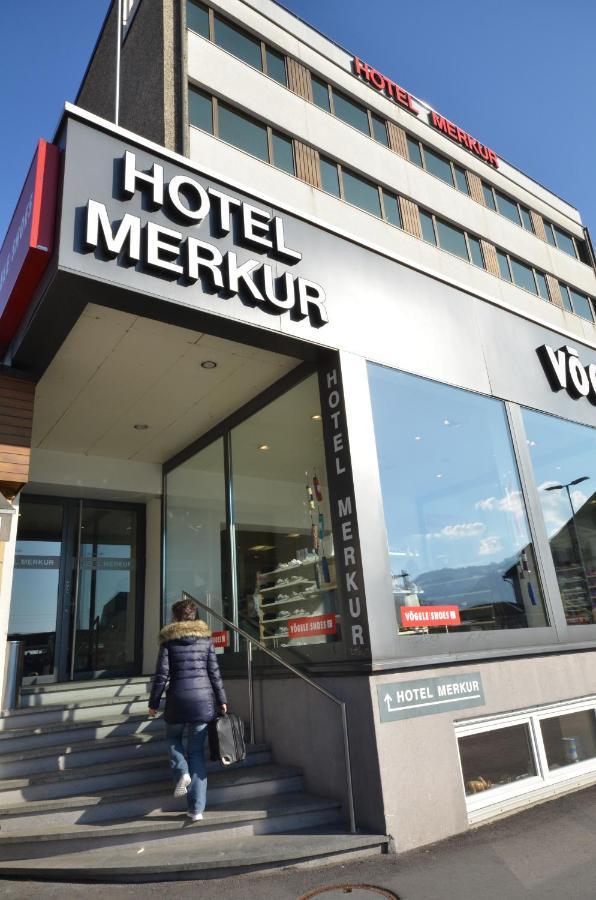 Hotel Merkur - West Station Интерлакен Екстериор снимка
