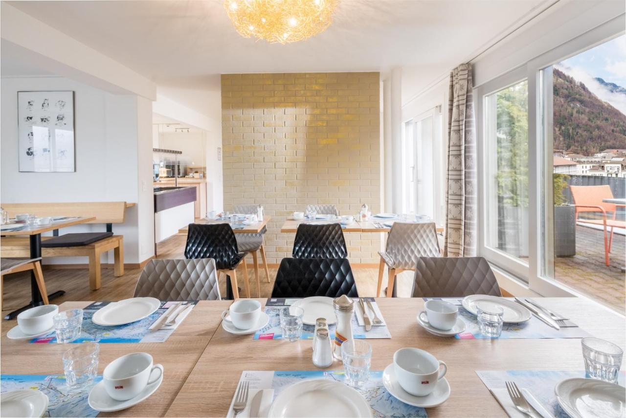 Hotel Merkur - West Station Интерлакен Екстериор снимка